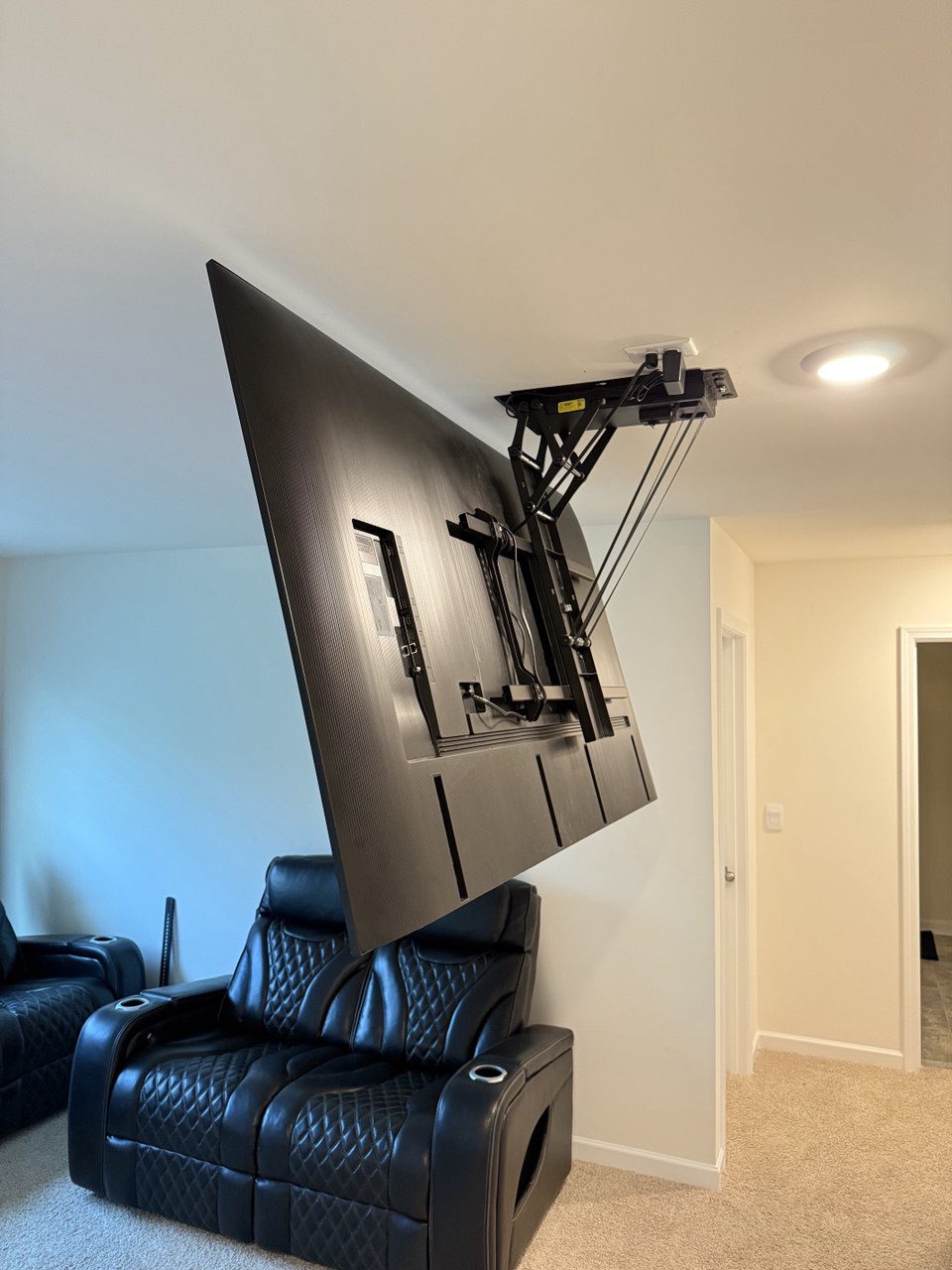 How to Hang TV from Ceiling — Expert Installation Guide